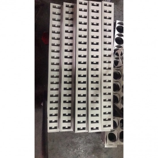 รับผลิตส่วนประกอบเครื่องใช้ไฟฟ้า - ห้างหุ้นส่วนจำกัด จีระนันท์ แมชชีน ทูลย์  - รับผลิตส่วนประกอบ เครื่องใช้ไฟฟ้า 