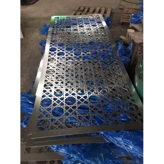 งานตัดเลเซอร์ ลายฉลุ - ห้างหุ้นส่วนจำกัด จีระนันท์ แมชชีน ทูลย์  - โรงงานผลิตแม่พิมพ์โลหะ  ผลิตแม่พิมพ์ฉีด  รับทำแม่พิมพ์ปั๊มโลหะ 